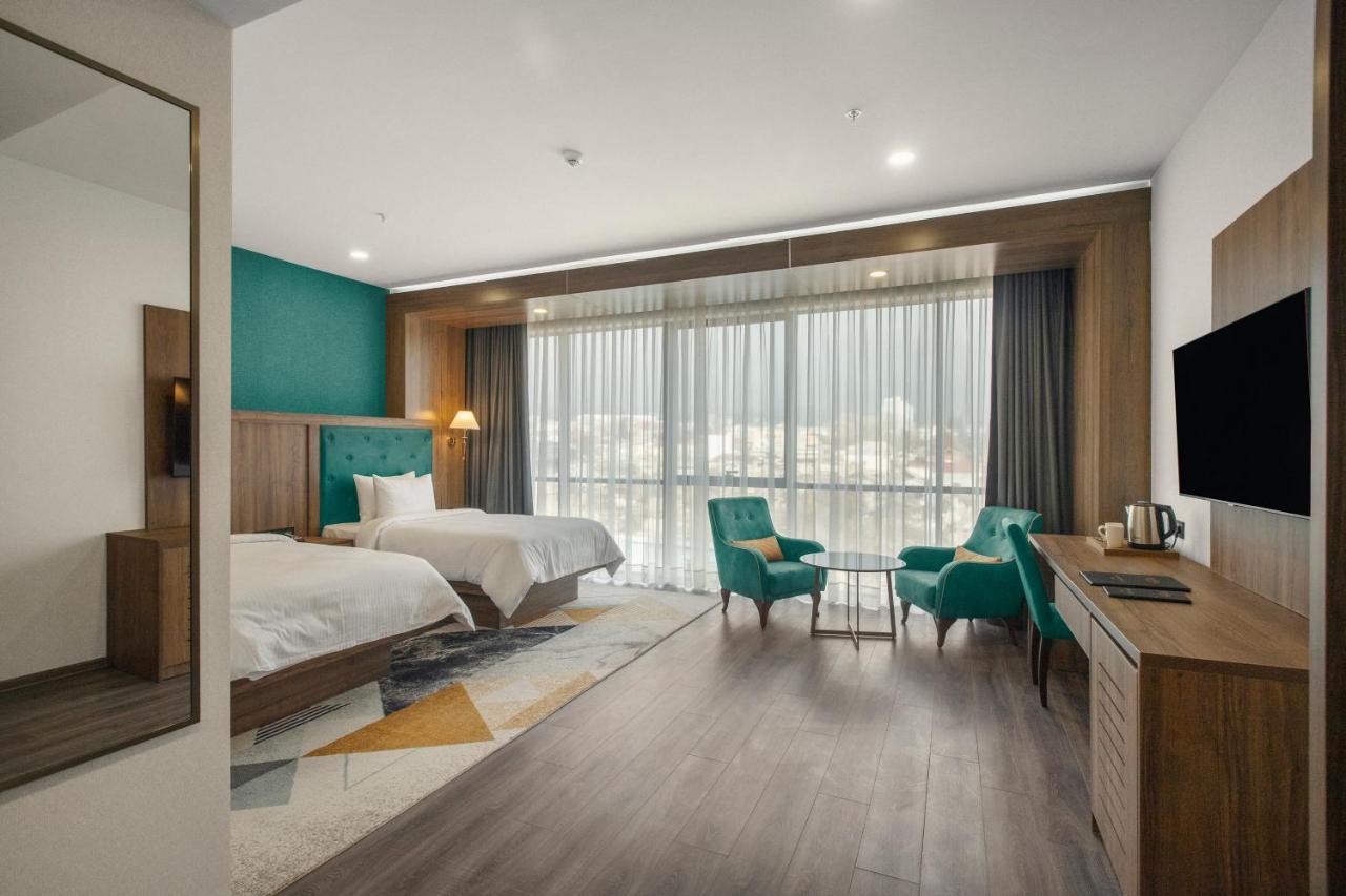 Hotel Royal Tulip & Casino, Tbilisi