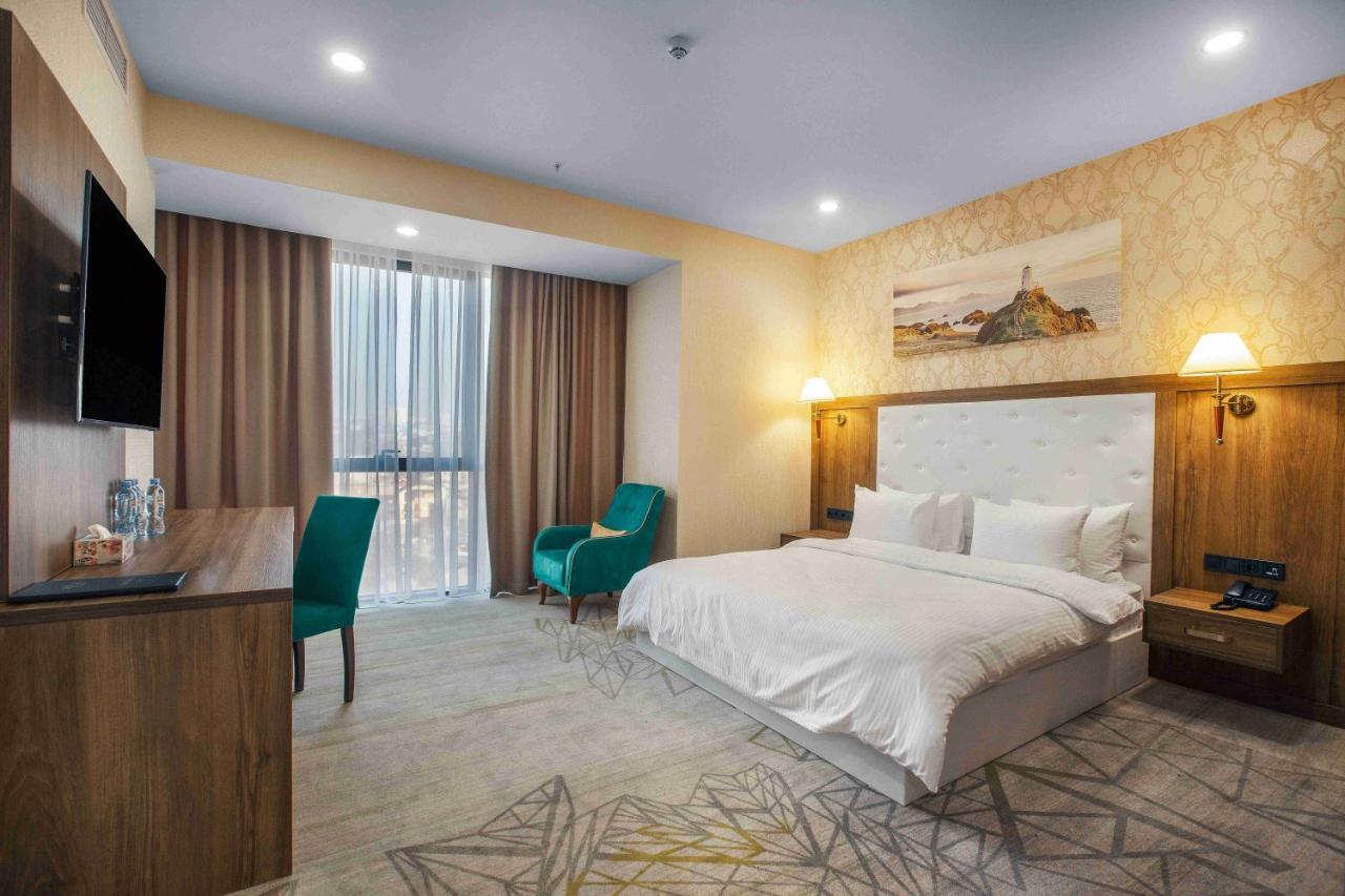 Royal Tulip & Casino, 5* Tbilisi